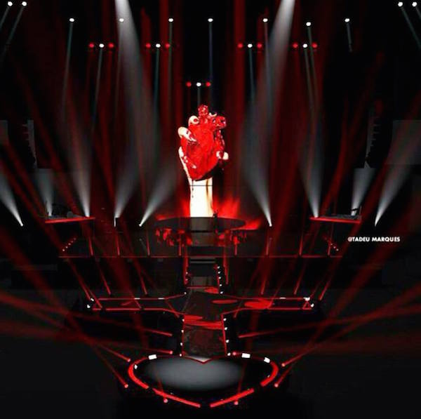 rebel-heart-tour-stage